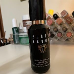 Bobbi brown intensive skin serum foundation